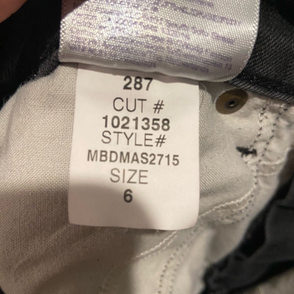 NYDJ Ami Skinny Black Jeans size 6 EUC Lift x Tuck Technology not your daughters - Picture 13 of 14